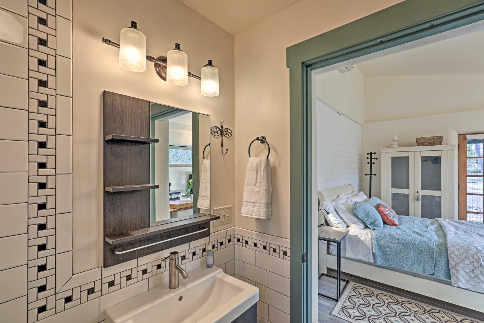 Casa Paloma 1 - Artsy Studio With Hot Tub Access! Patagonia Esterno foto